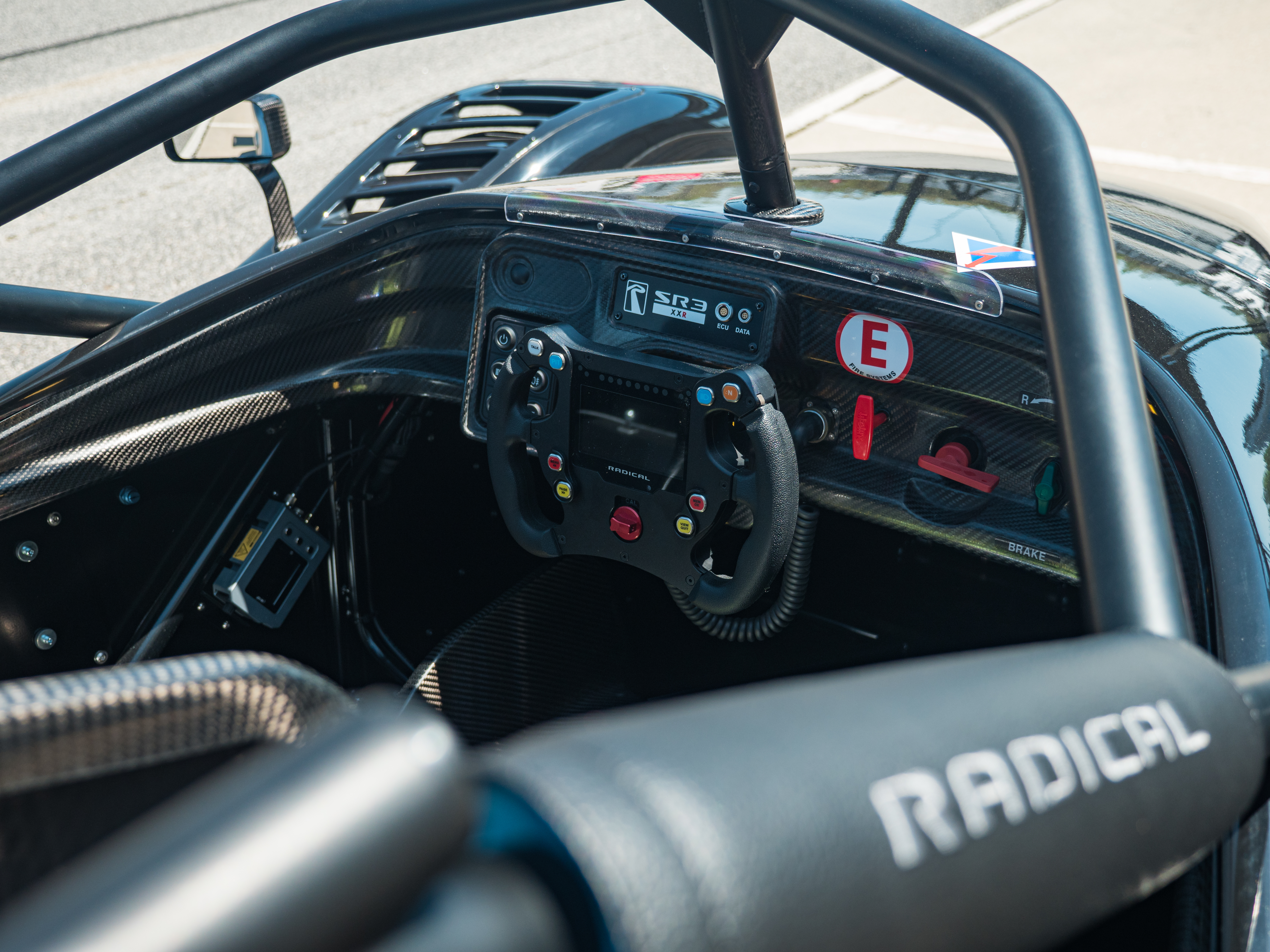 Black SR3 XXR